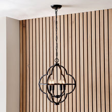 Indlæs billede til gallerivisning Metal 4 light Fleur De Lys pendant light in nickel or black
