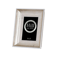 Carica l'immagine nel visualizzatore di Gallery, Antiqued silver crackle effect photo frame in three sizes