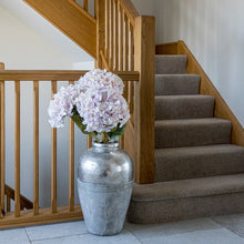 Indlæs billede til gallerivisning Giant pink faux hydrangea