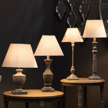 Indlæs billede til gallerivisning Incia urn wooden table lamp