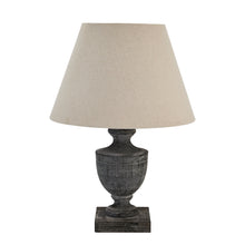 Indlæs billede til gallerivisning Incia urn wooden table lamp