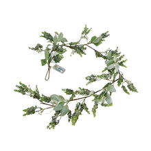 Indlæs billede til gallerivisning LED Winter garland with lambs ear & eucalyptus