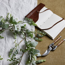 Indlæs billede til gallerivisning LED Winter garland with lambs ear & eucalyptus