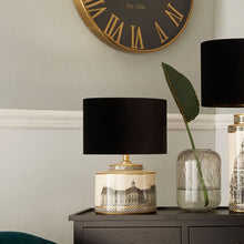 Indlæs billede til gallerivisning Black and cream building print ceramic table lamp