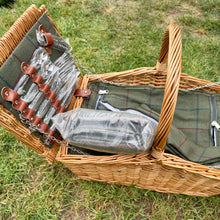Afbeelding in Gallery-weergave laden, Picnic basket, the tweed fully fitted hamper for two people