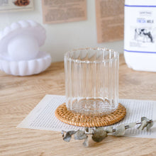 Indlæs billede til gallerivisning Balinese round rattan coaster