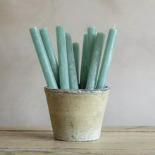 Afbeelding in Gallery-weergave laden, Dinner candles 27cm tall rustic dinner candles