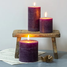 Indlæs billede til gallerivisning Rustic Pillar candle
