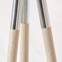 Indlæs billede til gallerivisning Metal & wood grain tripod floor lamp in two finishes