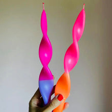 Indlæs billede til gallerivisning Twisted dip dye candles