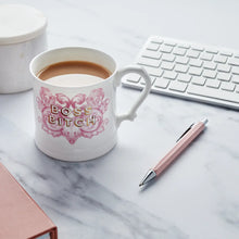 Indlæs billede til gallerivisning Boss Bitch, fine bone china boxed mug