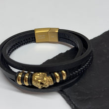 Indlæs billede til gallerivisning Personalised mens leather skull bracelet