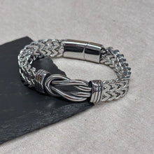 Charger l'image dans la galerie, Personalised mens woven infinity knot bracelet