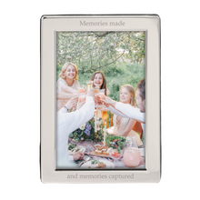 Charger l'image dans la galerie, Personalised silver plated photo frame showcasing a joyful gathering of friends with drinks, perfect for celebrating special moments.