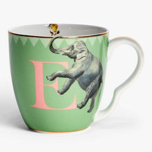 Afbeelding in Gallery-weergave laden, Yvonne Ellen alphabet mugs