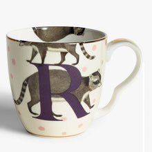 Afbeelding in Gallery-weergave laden, Yvonne Ellen alphabet mugs