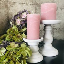 Indlæs billede til gallerivisning Rustic Pillar candle