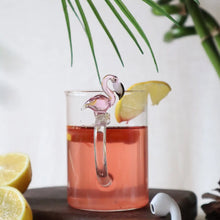 Indlæs billede til gallerivisning Glass tea cup with blown glass flamingo