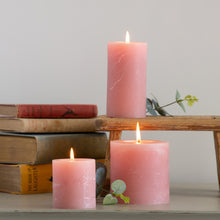 Indlæs billede til gallerivisning Rustic Pillar candle