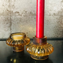 Indlæs billede til gallerivisning Glass duo candleholder in five colours