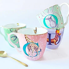 Afbeelding in Gallery-weergave laden, Yvonne Ellen alphabet mugs