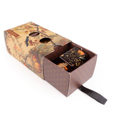 Carica l'immagine nel visualizzatore di Gallery, Reed diffuser &amp; candle gift set box featuring Eastern Bluebird artwork and warm amber vessels.
