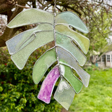 Load image into Gallery viewer, Monstera leaf hanging sun catcher
