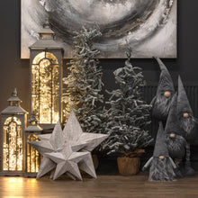 Lade das Bild in den Galerie-Viewer, Set of three wooden arch design lanterns
