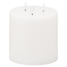 Load image into Gallery viewer, Natural glow LED 15cm pillar candle in two colours
