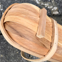 Indlæs billede til gallerivisning Traditional Suffolk garden trug

