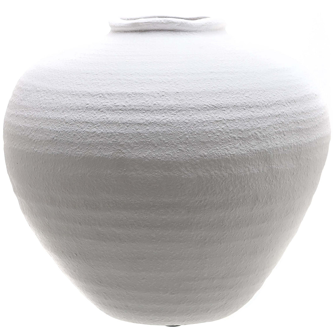 Matt white ceramic vase in two sizes