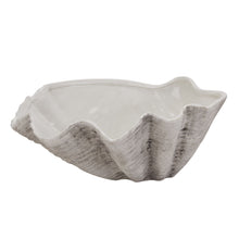 Load image into Gallery viewer, Large ceramic clam shell
