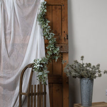 Lade das Bild in den Galerie-Viewer, Winter garland with lambs ear &amp; wax flowers
