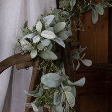 Lade das Bild in den Galerie-Viewer, Winter garland with lambs ear &amp; wax flowers
