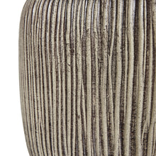 Charger l&#39;image dans la galerie, Carved textured table Lamp with a linen shade
