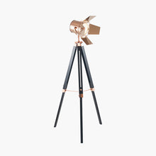 Lade das Bild in den Galerie-Viewer, Film tripod copper floor lamp in two sizes
