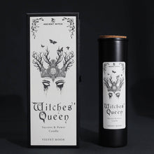 Indlæs billede til gallerivisning Witches&#39; Queen - Velvet moon scented ritual Candle
