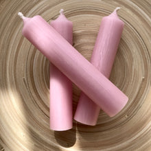 Lade das Bild in den Galerie-Viewer, 10cm short dinner candle
