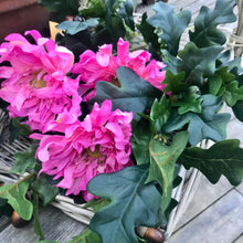 Indlæs billede til gallerivisning Pink faux Chrysanthemum stem
