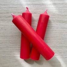 Lade das Bild in den Galerie-Viewer, 10cm short dinner candle
