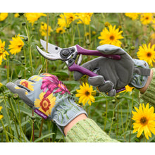 Afbeelding in Gallery-weergave laden, Gardening gloves in asteraceae design
