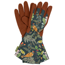Charger l'image dans la galerie, Gardening gauntlet gloves in woodland wonders RHS design with cushioned palm and gathered wrist for comfort.
