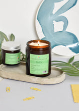 Charger l'image dans la galerie, Scented coconut wax candle - Breathe, hand-poured with essential oils, on a decorative tray with blue decor.
