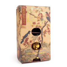 Carica l'immagine nel visualizzatore di Gallery, Reed diffuser &amp; candle gift set with Eastern Bluebird design, featuring decorative packaging and warm amber vessels.
