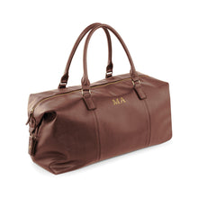 Carica l&#39;immagine nel visualizzatore di Gallery, Personalised Monogrammed Vegan Leather Weekender Holdall
