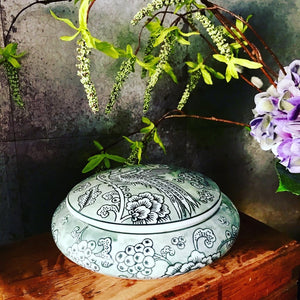Oriental Style lidded bowl