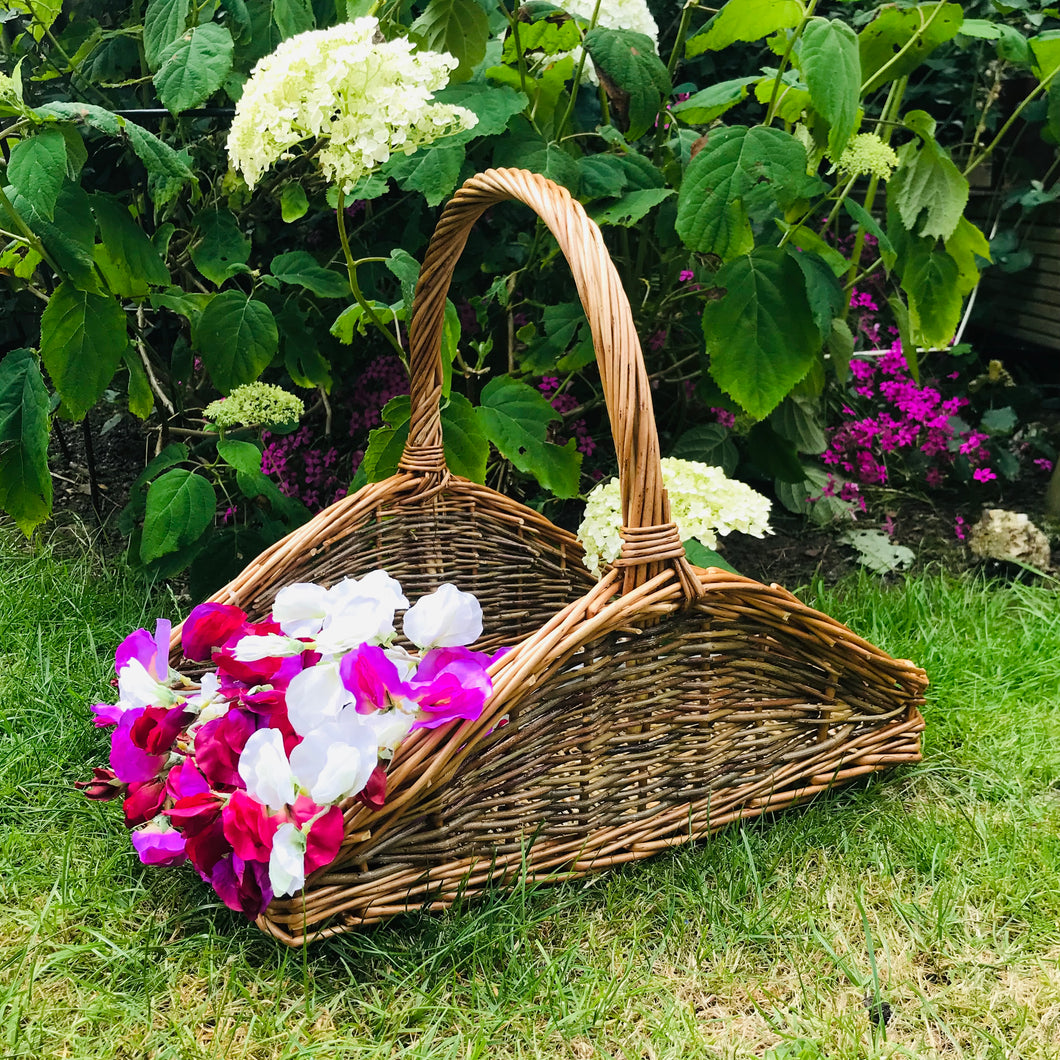 Country garden willow trug