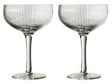 Load image into Gallery viewer, Cocktail glasses set
