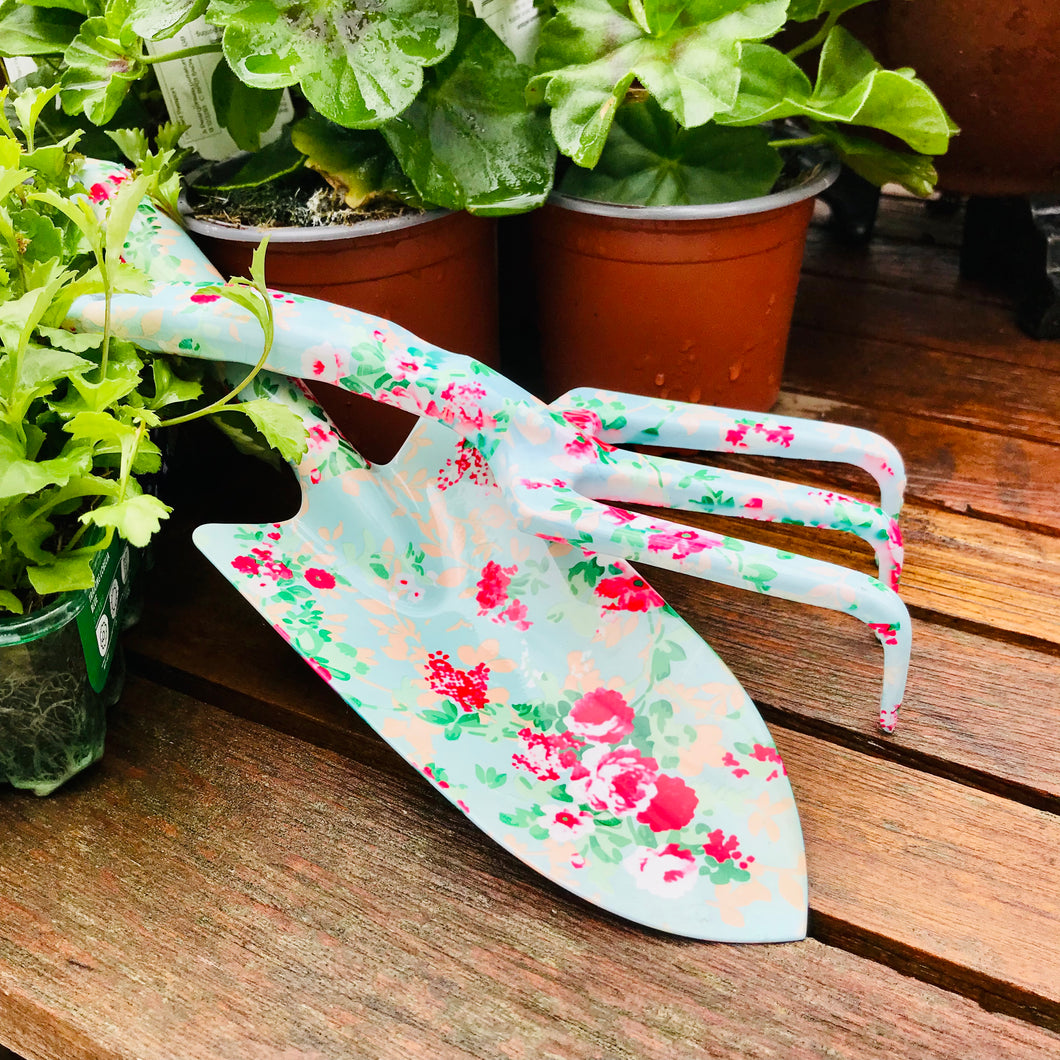 Garden trowel & fork set in rose print