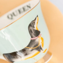 Carica l&#39;immagine nel visualizzatore di Gallery, Yvonne Ellen fine china &quot;DOGGIE&quot; tea cup &amp; saucer
